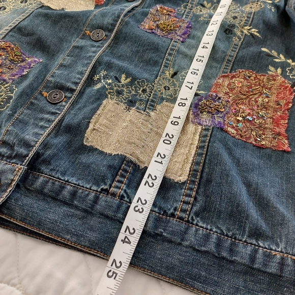 CHICO'S PATCHWORK EMBROIDERED JEAN JACKET - Picture 9 of 13